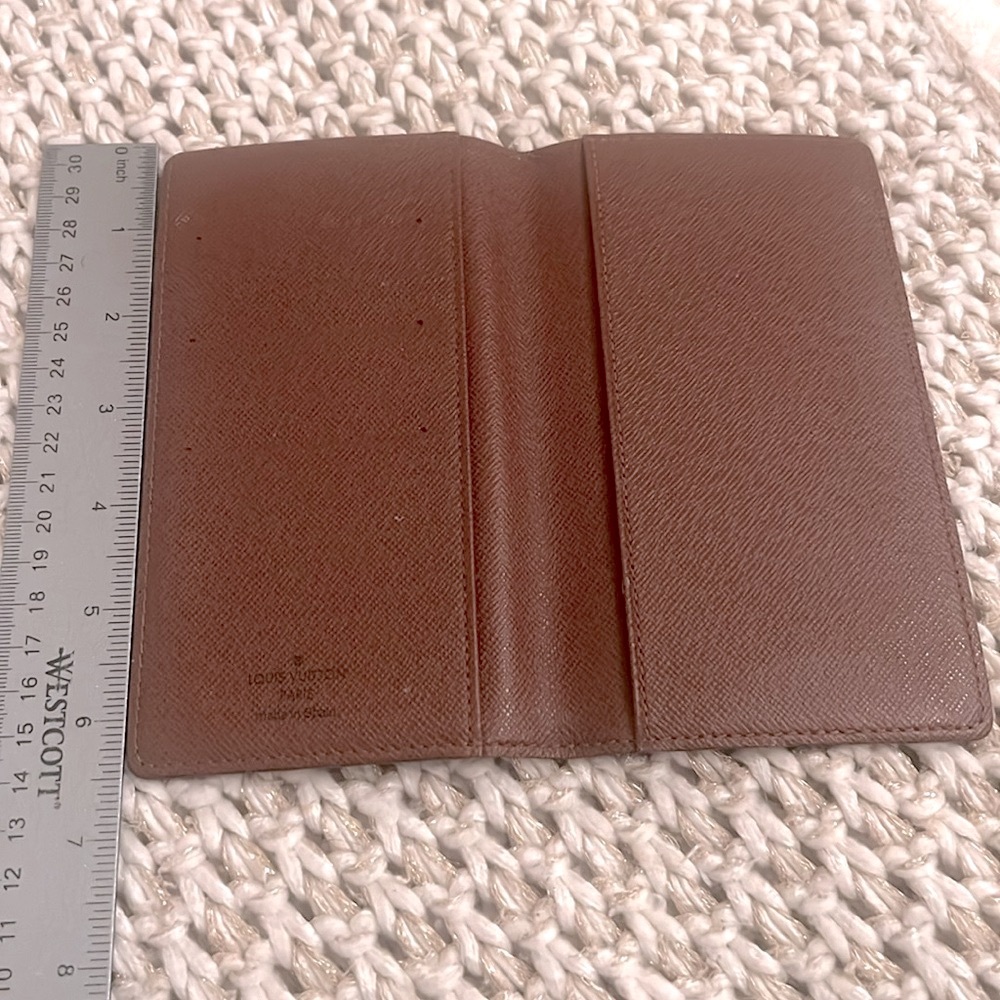 Authentic Louis Vuitton Monogtam Checkbook  Holder Wallet - Picture 6 of 7